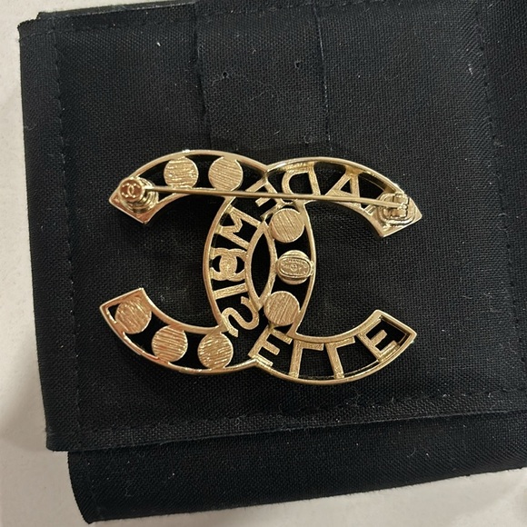 Chanel Brooch F22 - Picture 2 of 4